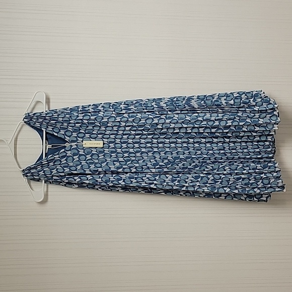 NWT Max Studio xsmall fully lined float dress - Picture 1 of 5